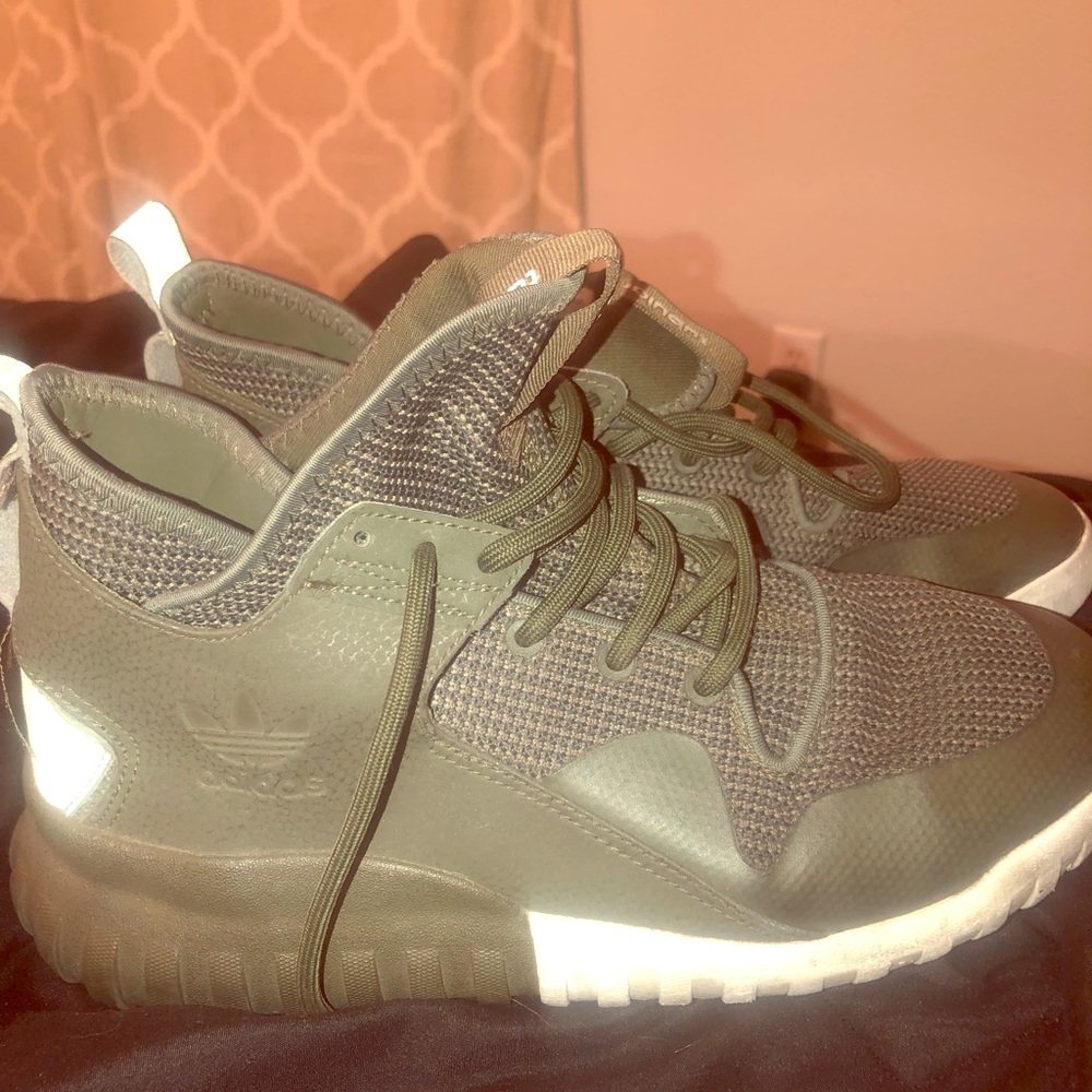 Adidas Tubulars Army Green (pre-owned)